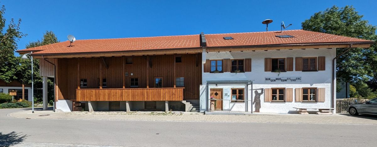 Panorama of: Burgenmuseum Eisenberg
